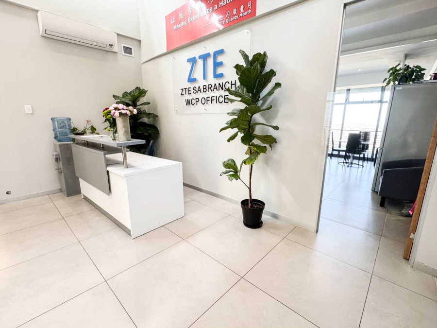 To Let Commercial Property for Rent in Plattekloof Western Cape